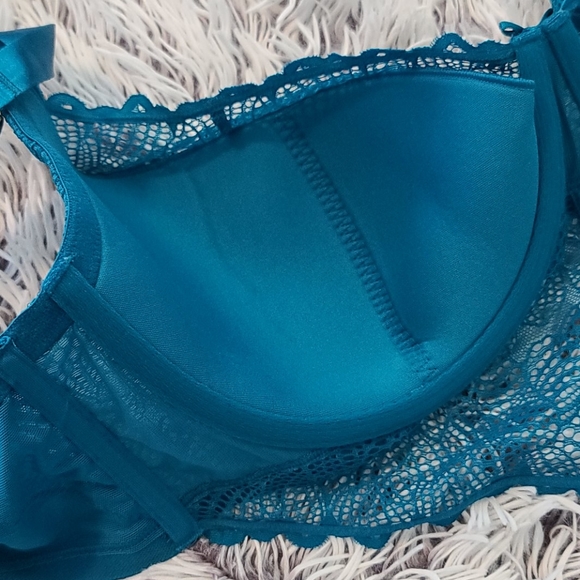 Cacique Pointed Longline French Balconette Bra - Picture 5 of 7